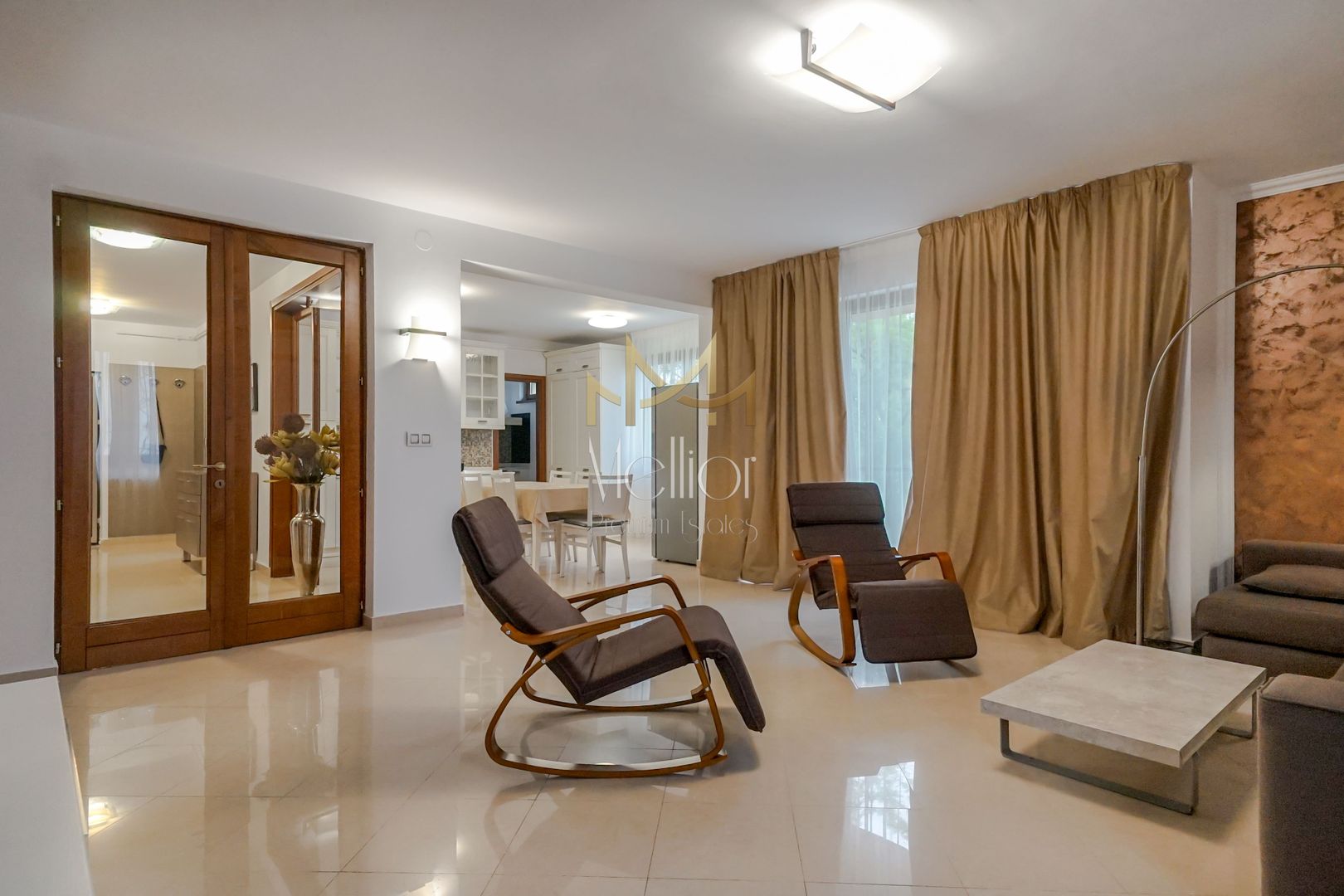 Ap spatios 4 camere, garaj, Andrei Muresanu, zona strazii Trifoiului - Poză 29