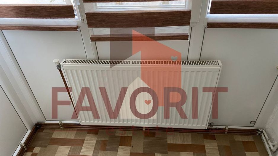 Etaj 1 . Decomandat. Zona Lipovei - Poză 8