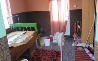 Casă Schitu Duca, 1150 mp teren, la asfalt, utilități - Poză 6