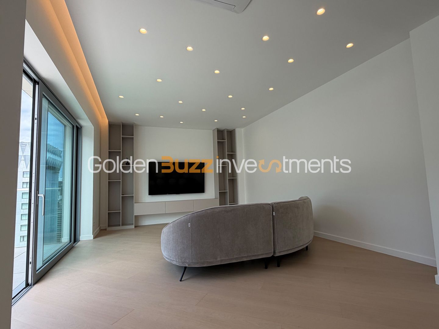 Penthouse Duplex Spectaculos de Închiriat  | Aviatiei Promenada - Poză 2