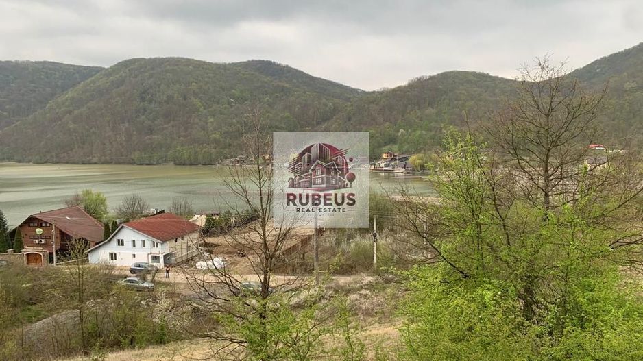 Teren intravilan 2.580 mp Eșelnița, acces DN57, ideal turism, locuinte - Poză 4