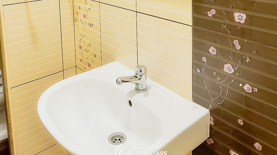 Spatiu de Birouri 100 mp - Renovat - Poză 11