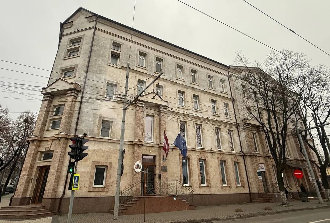 Chirie, spațiu de birouri, 305 mp, strada Mitropolit Bănulescu-Bodoni - Poză 3