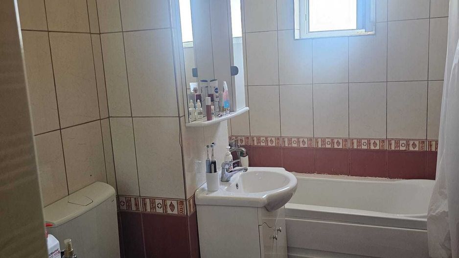 Apartament Calea Bucuresti 3 Decomandate - Poză 7
