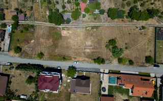 Loc de casă în Sânleani 420 mp - Poză 6