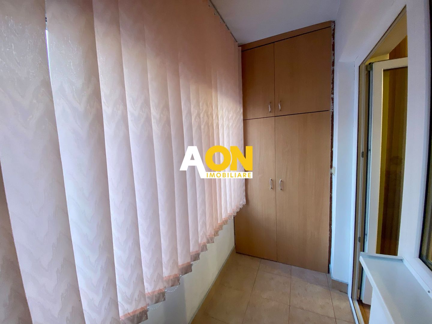Apartament 2 Camere, Complet Mobilat,  Loc de Parcare, Cetate - Poză 10