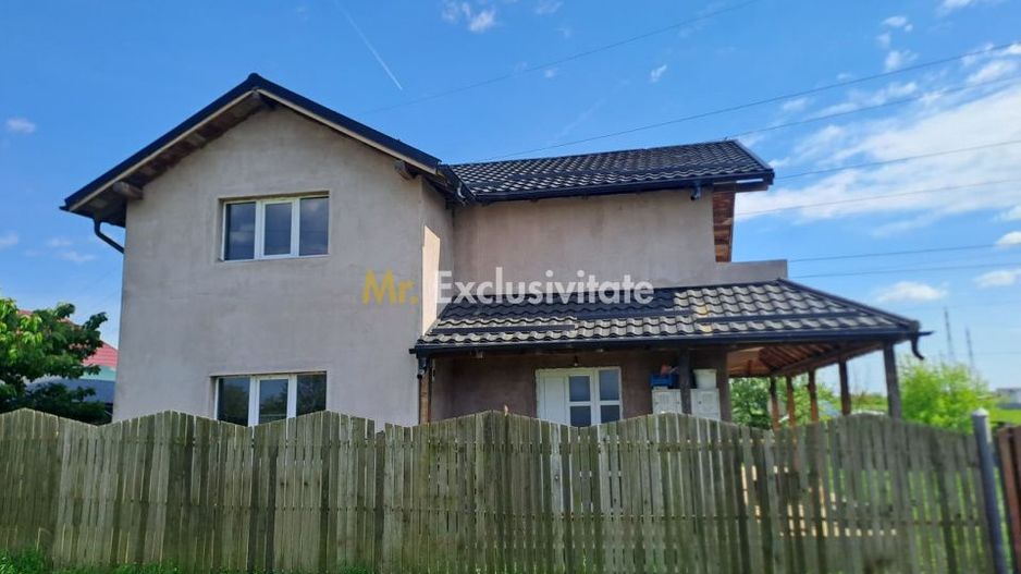 Casa la gri  Jieni, Simnic - Poză 1