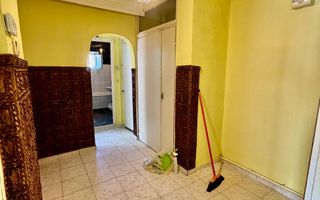 Etaj 3-Apartament 2Camere-Decomandat  56MP Bloc din 1986-Zona CUG! - Poză 6