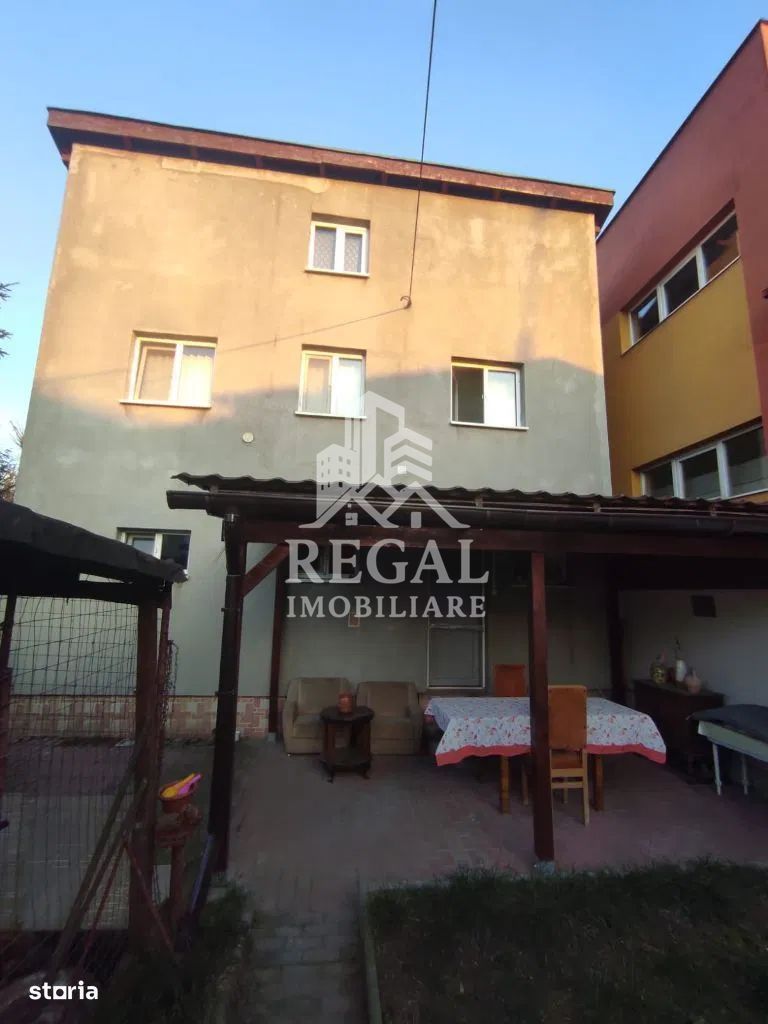 Casa 4 camere, zona Centrala - Poză 12