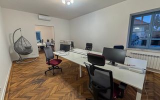 Vila impresionanta cu 12 incaperi in Andrei Muresanu - Poză 14