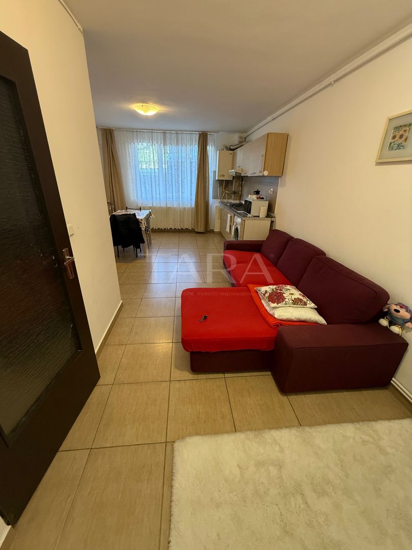 Apartament 3 camere, decomandat, 74 mp – Baciu, zona Petrom - Poză 1