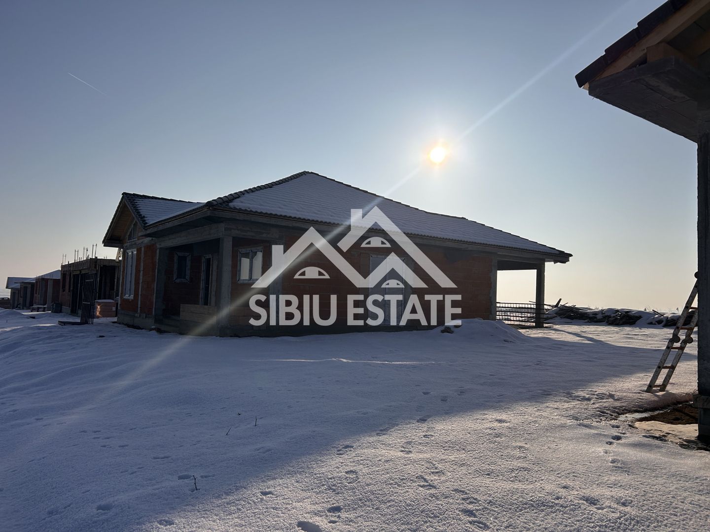 Casa individuala – oportunitate excelenta de achizitie la rosu - Poză 3