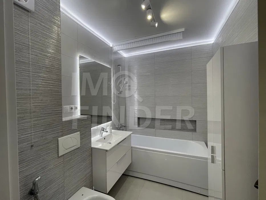 Apartament de LuX cu Parcare Subterana Prima Inchiriere - Poză 6