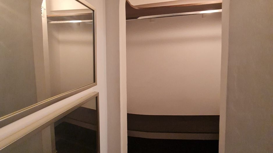 Metrou 1 Mai 2 cam sdc 7/9 renovat, mobilat, totul nou - Poză 11