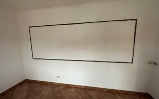 VILA  - ARADULUI. -British - Poză 51