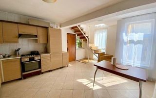 Vila luminoasa Crangasi/ Giulesti,  245 MP construiti, utilitati, 340000 EUR - Poză 3