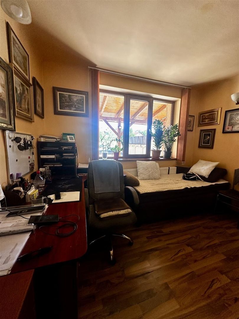 Spatiu comercial cu parcare magazinul Crisul - Poză 4