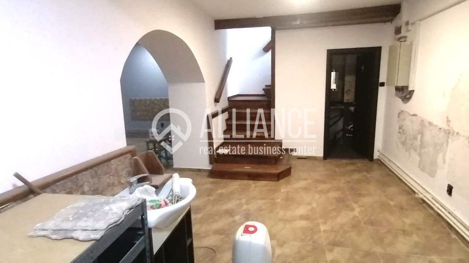 ULTRACENTRAL (COD10) - Spatiu de inchiriat la demisol - Poză 5