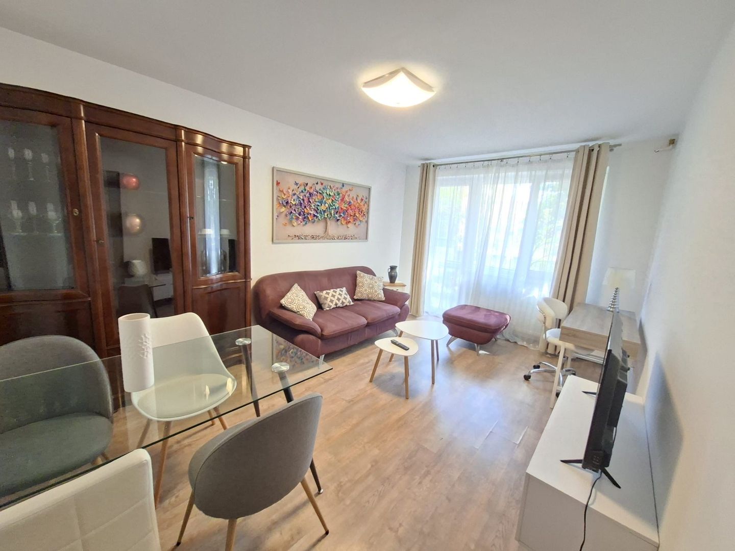 Apartament 3 camere lingă Facultatea de Medicina - Poză 1