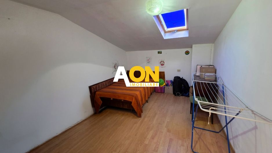 Casa 8 camere, cu 2 corpuri de cladire,  387 mp teren, zona Centru - Poză 16