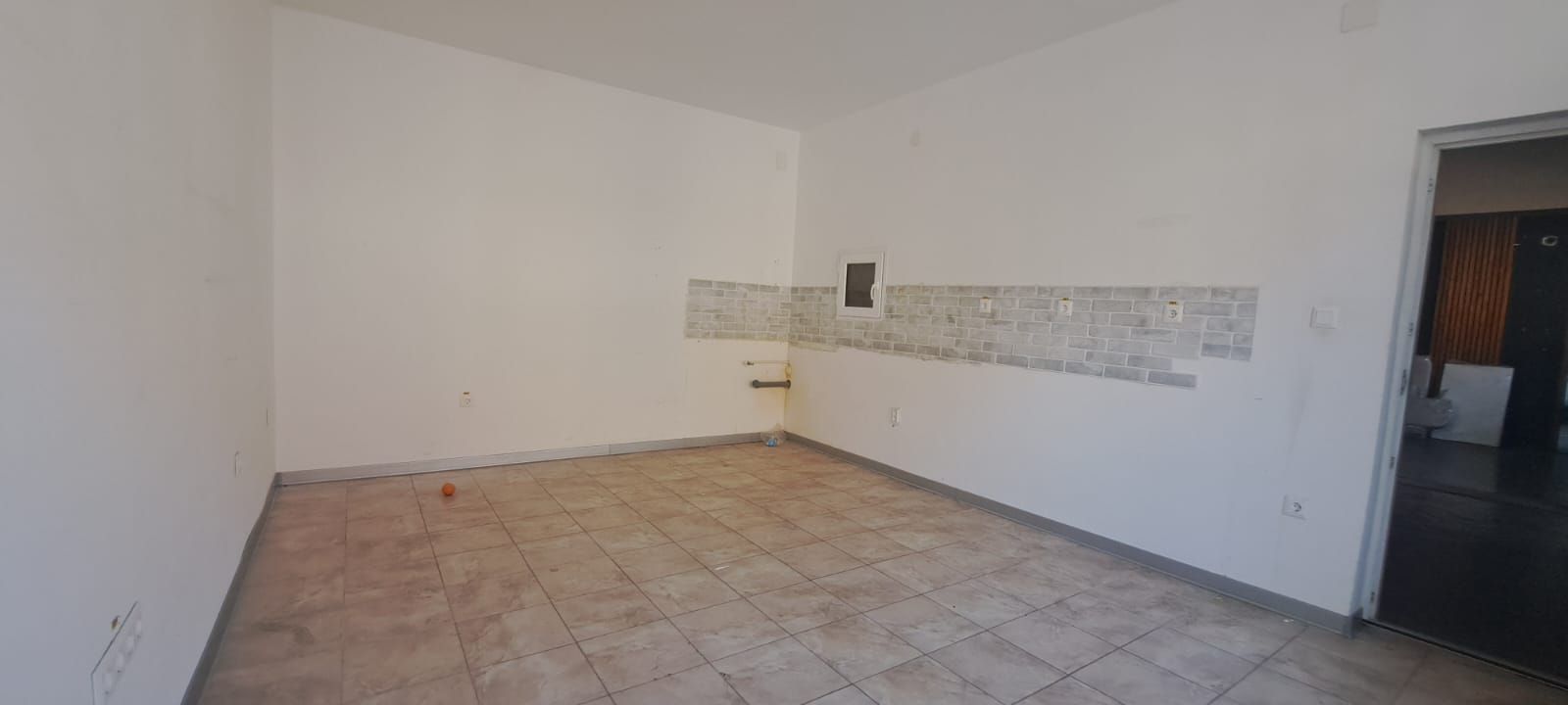 Spațiu comercial pretabil pentru diverse activități – str. Ana Ipătescu, Lugoj - Poză 6
