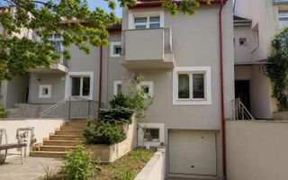 Casa de 360 mp cu sauna si garaj dublu de inchiriat in zona Buna Ziua - Poză 2