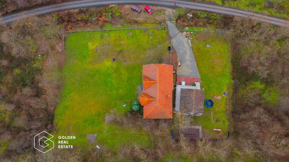Casa D+P+E, teren 2200 mp, sat. Minis - Poză 5