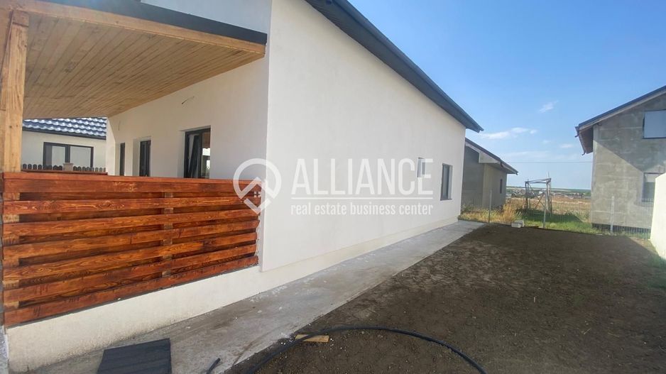 VALU LUI TRAIAN (COD07)Casă P+M (înaltă)cu 4 camere - Poză 4