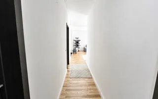 Apartament 3 camere cu balcon generos, parcare și pivniță – Turnișor - Poză 12