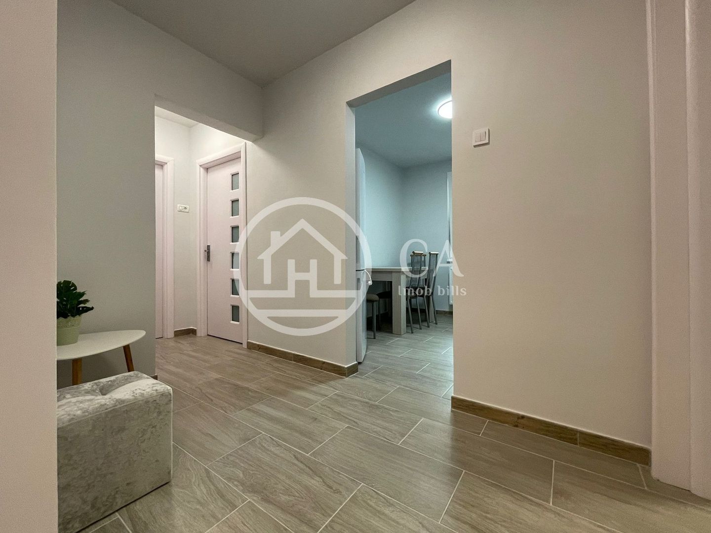 Apartament de inchiriat cu 3 camere in zona Dacia, Oradea. - Poză 10