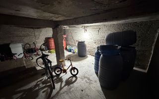 Casa renovata complet, Corlata Centru - Poză 11
