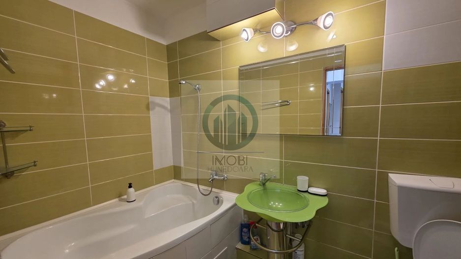 Apartament 3 camere, Decomandat, 74 mp, Deva – Bd. Decebal, Bloc 23 - Poză 11