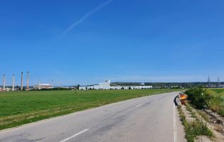 [ 2,6 HA ] Randament bun I Locație strategică I Autostradă