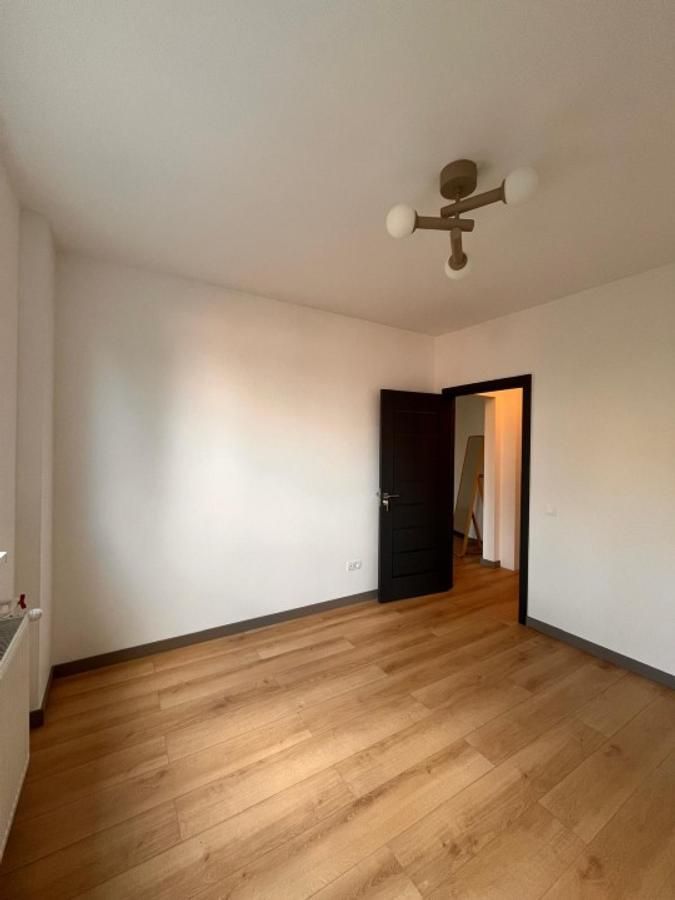 Apartament cu doua camere semidecomandat, piata Domenii - Poză 7