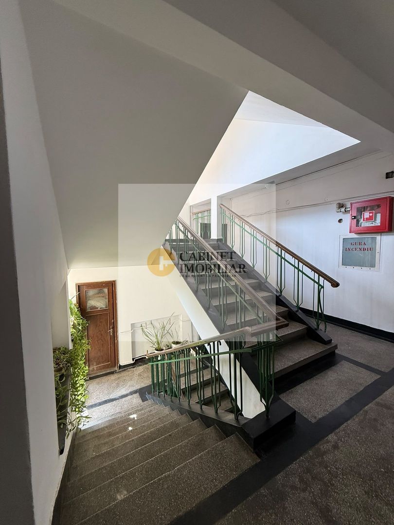 Garsoniera I 35 mp  I Cismigiu I Balcon deschis - Poză 13