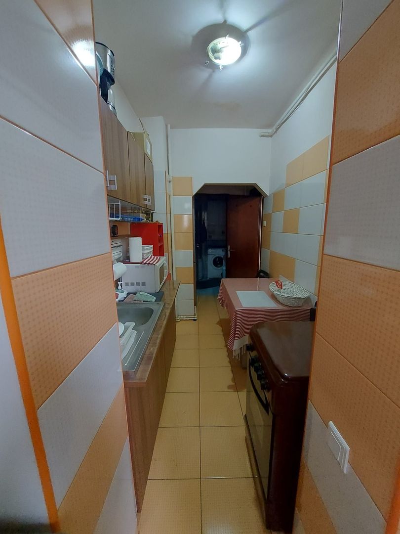 Stefan cel Mare, garsoniera cu centrala, boxa, bloc reabilitat, metrou - Poză 5