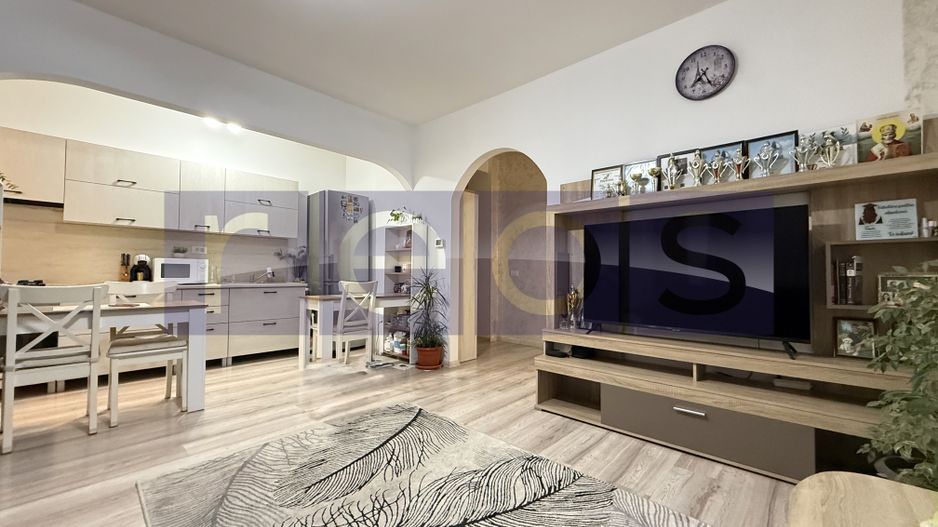 VÂNZARE 2 CAMERE | ZONA 1 DECEMBRIE 1918 | LOC DE PARCARE | CENTRALA PROPRIE - Poză 4