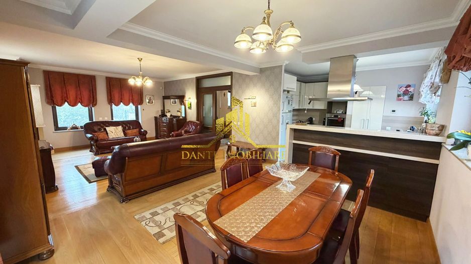 Casa, 3 dormitoare, 3 bai, ultrafinisata, mobilat lux, Faget - Poză 12