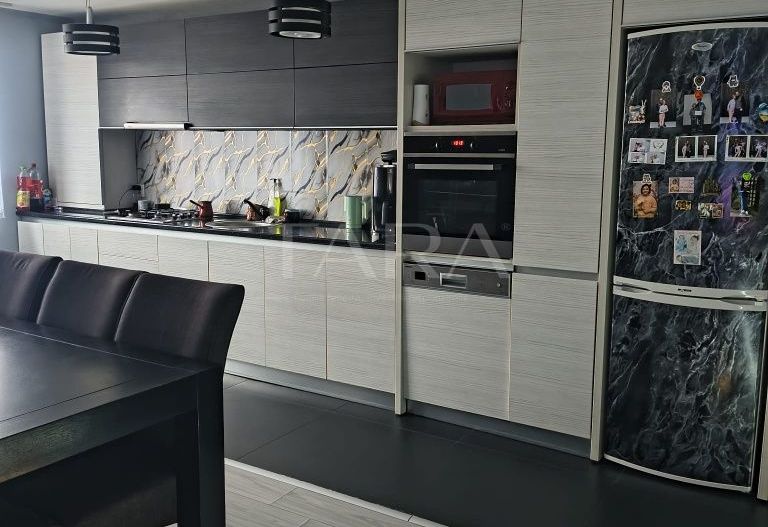 Apartament 3 camere, 92mp, depozitare, pod, complet mobilat și utilat. - Poză 3