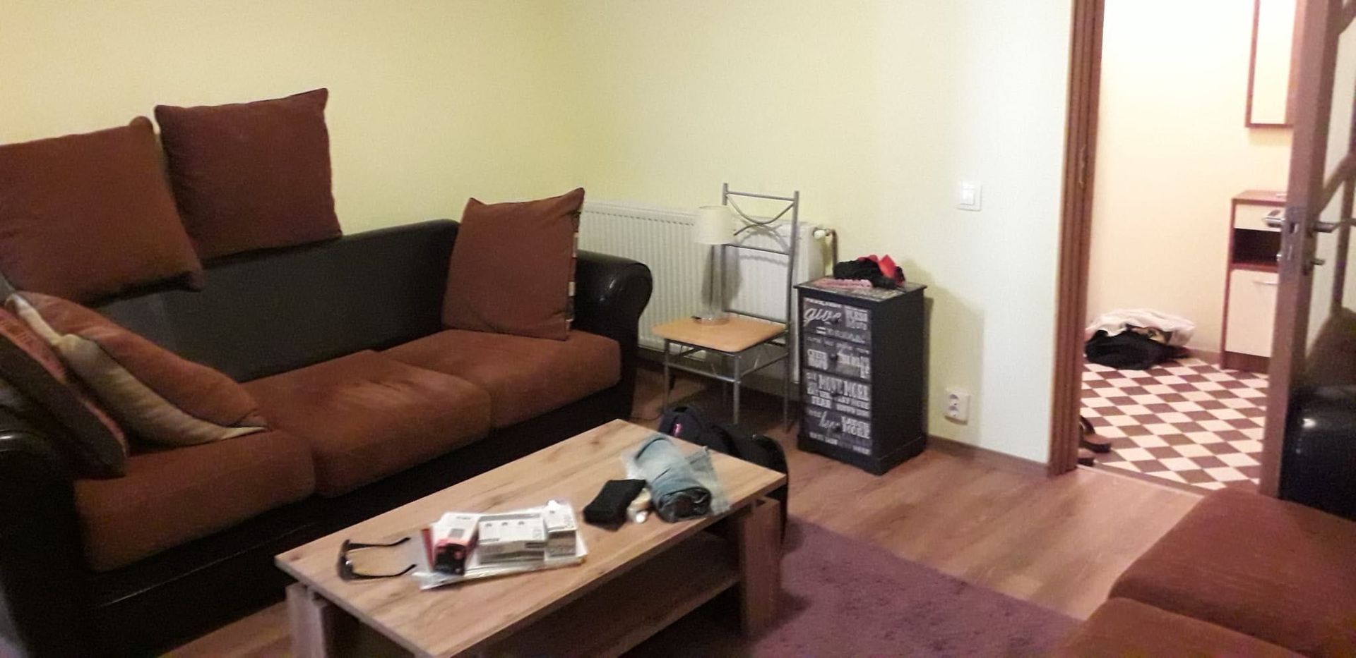 De Inchiriat Apartament 3 camere Universitate - Armeneasca sector 2 - Poză 1