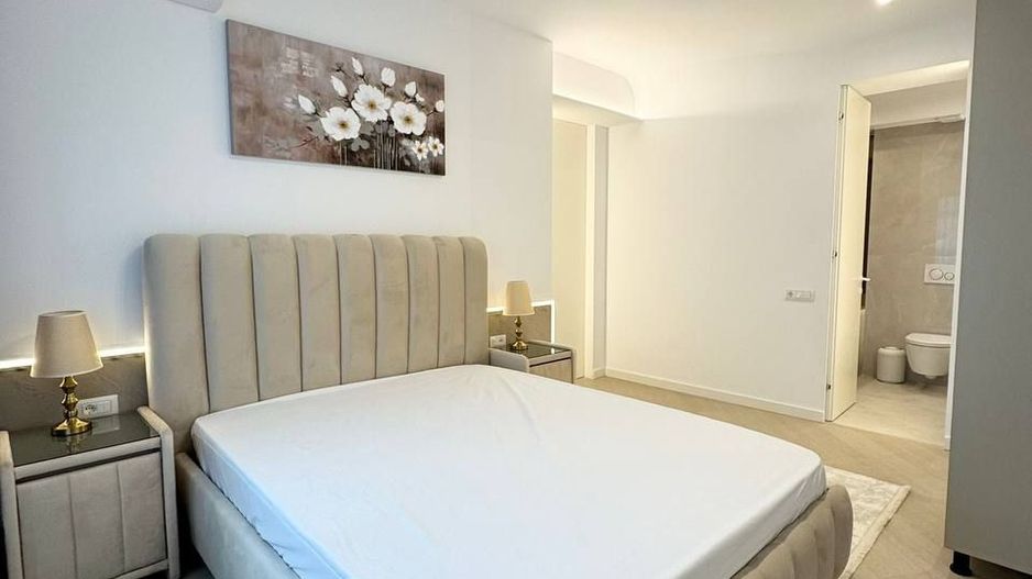 Apartament 3 camere de inchiriat - Cortina North - Poză 5