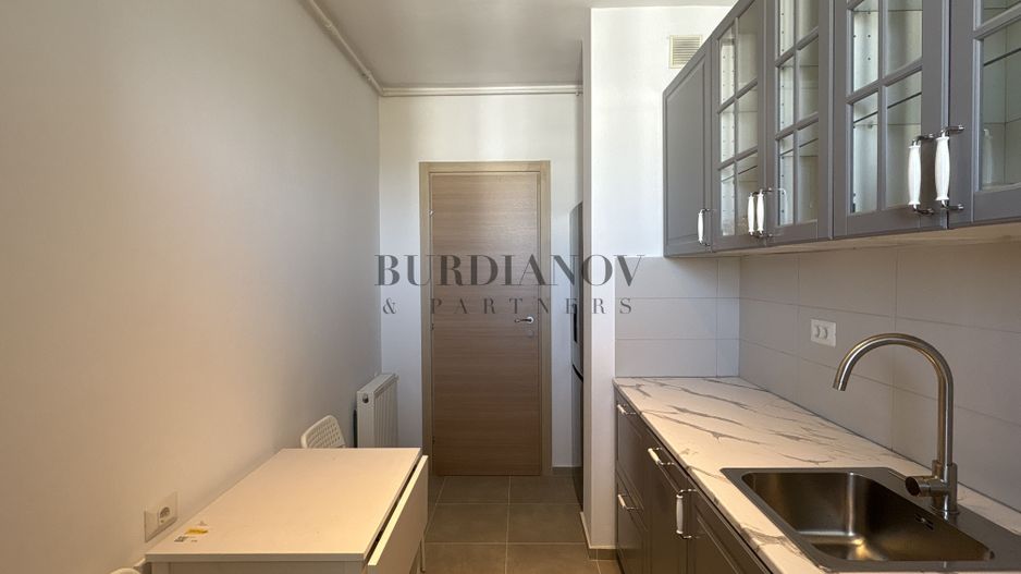 Apartament cu 3 camere 2 băi de închiriat Prelungirea Ghencea - Poză 5