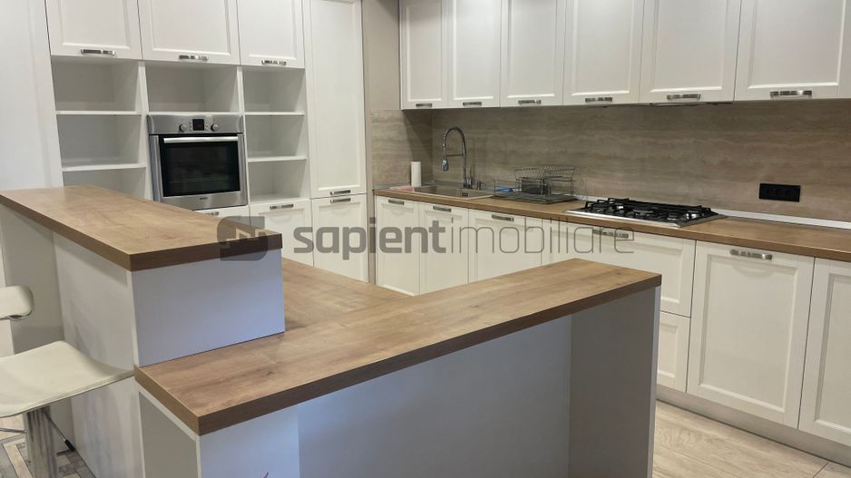 VILA IN ORADEA - Poză 28