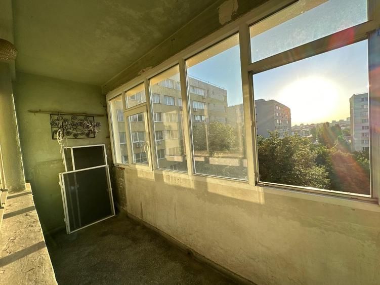 3 camere Obor – Veranda Mall | Bloc reabilitat | Ideal pentru renovare după gust - Poză 1