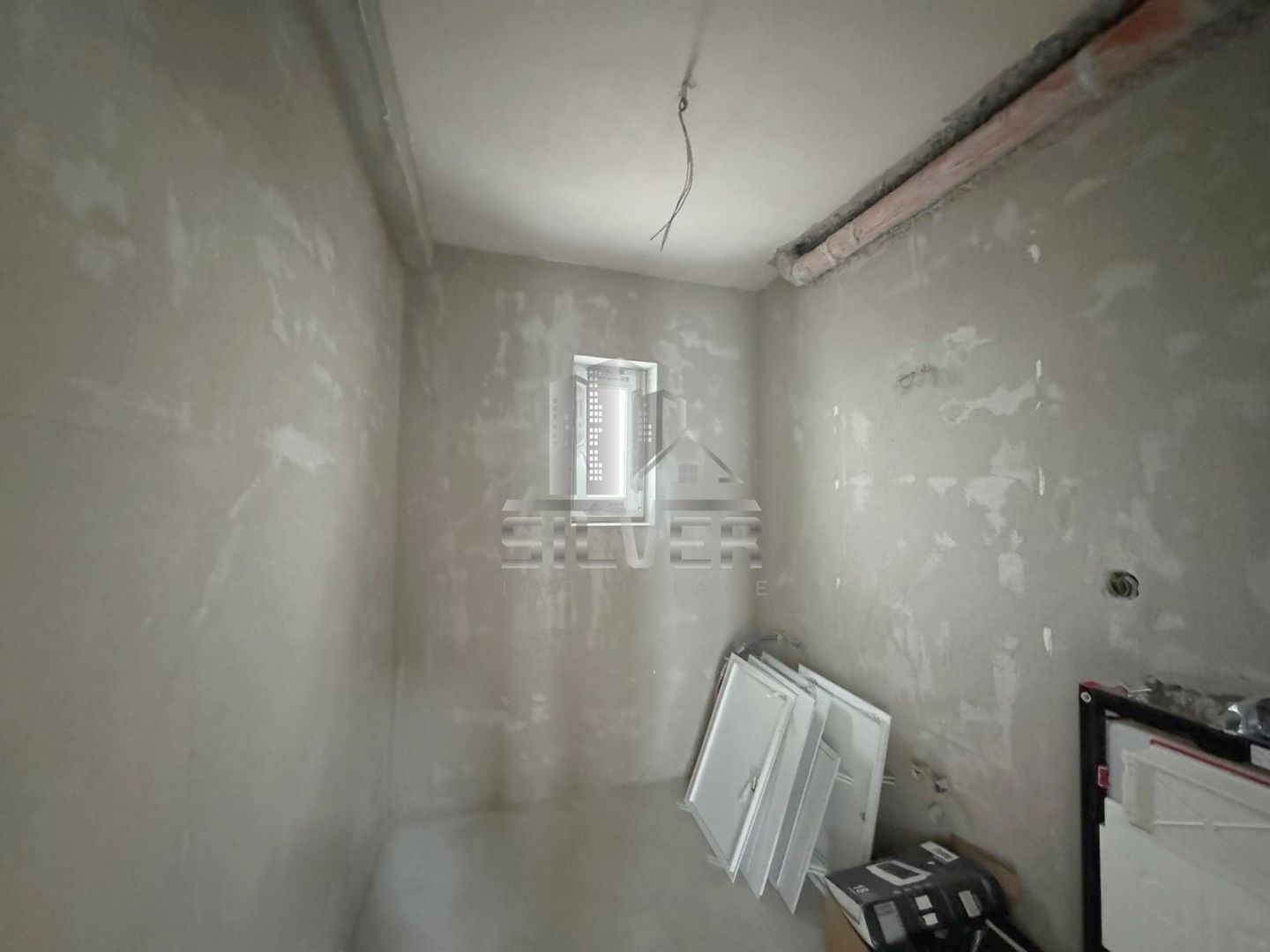 Casa individuala cu teren de 400 mp in Luna de Sus. - Poză 7