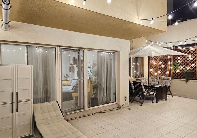 2 camere cu terasa de 32 mp si parcare - Ultracentral - Unirii | Cal Calarasi - Poză 1