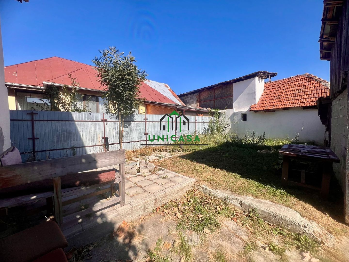 CASĂ DE VÂNZARE ÎN CĂLIMĂNEȘTI / JUDEȚUL VÂLCEA / 52.000 € - Poză 14