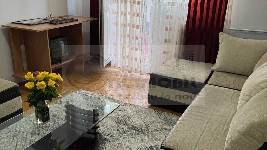 Închiriez apartament cu 2 camere Podu Ros 400 euro - Poză 3