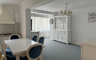 Apartament spațios cu 3 camere de închiriat – Bulevardul Dacia, Oradea - Poză 3