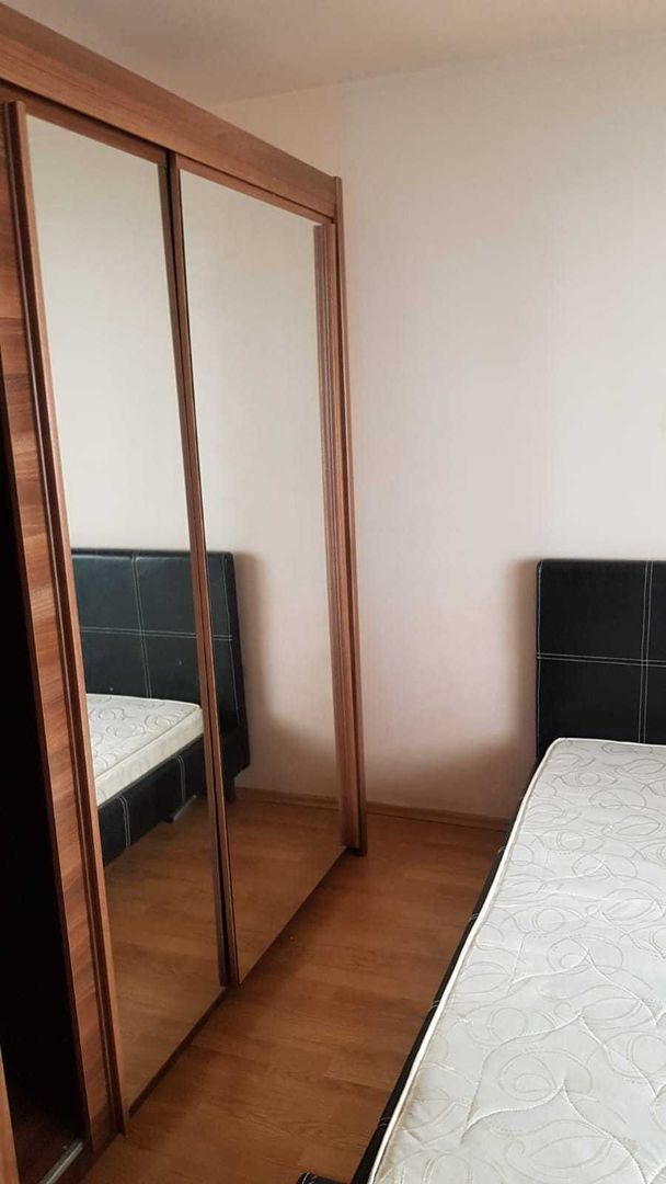 Închiriez apartament 2 camere, Decebal, spațios - Poză 4